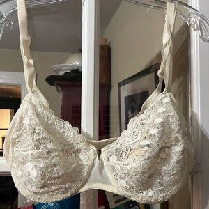 La Perla Cream Lace Bra